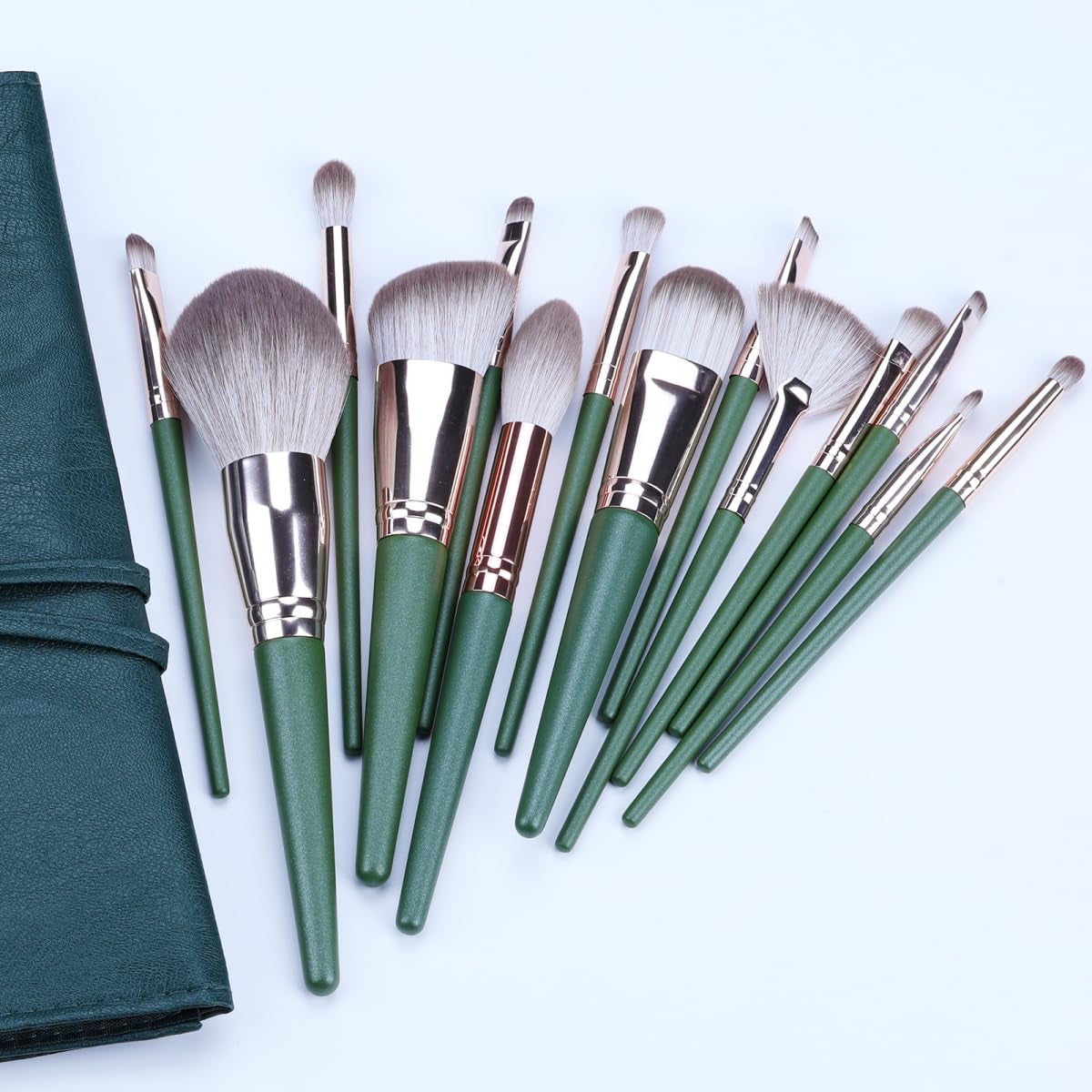 14PCS Green Professional Dense Makeup Brushes Tool Kit Air Brush Blending Powder Blush Concealer Eye Make up Brush Angled Stippling Liquid Highlighter Thin Brush with Travel Bag
